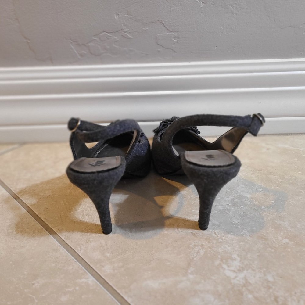 Fioni Wool Open Back Rounded Toe Heels - Picture 3 of 4